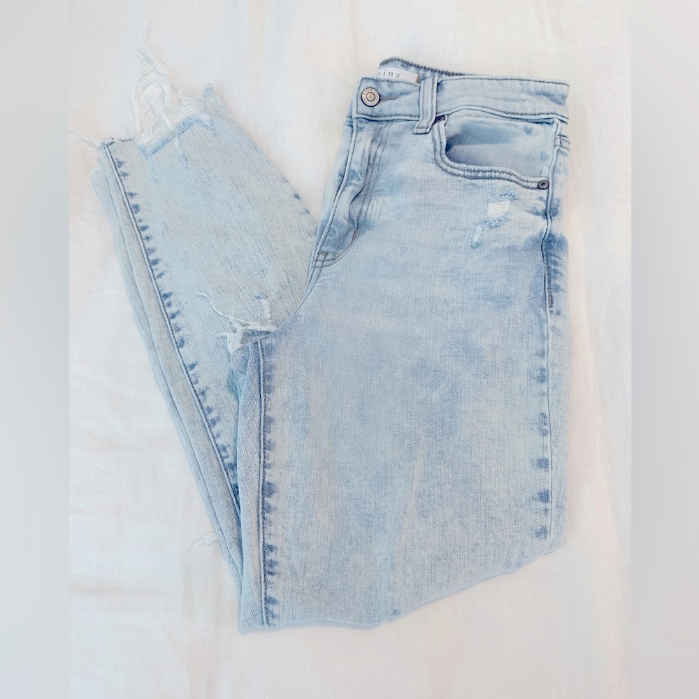 Eunina “Tobi” Super High Rise Mom Jean Crop Size 5